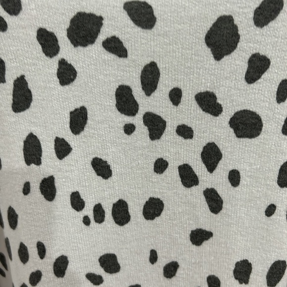 Top - Picture 3 of 3